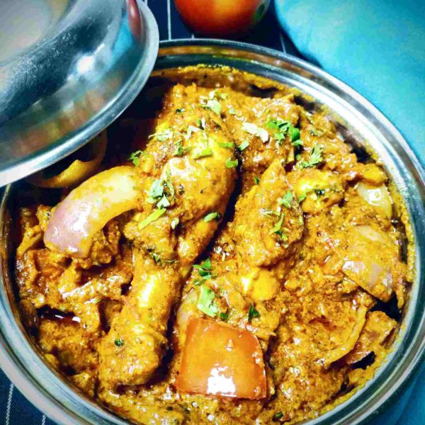 CHICKEN DO PYAZA
