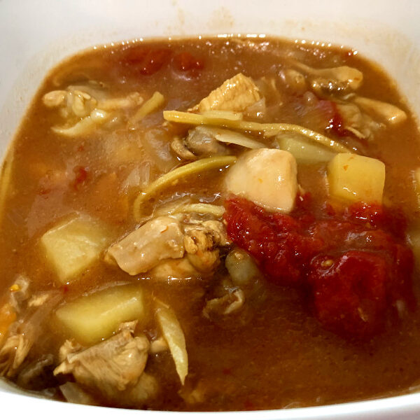 SWEET AND SPICY PINEAPPLE CHICKEN
